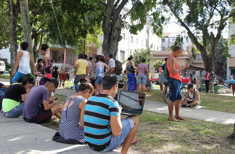 Aumento récord de los usuarios de redes sociales