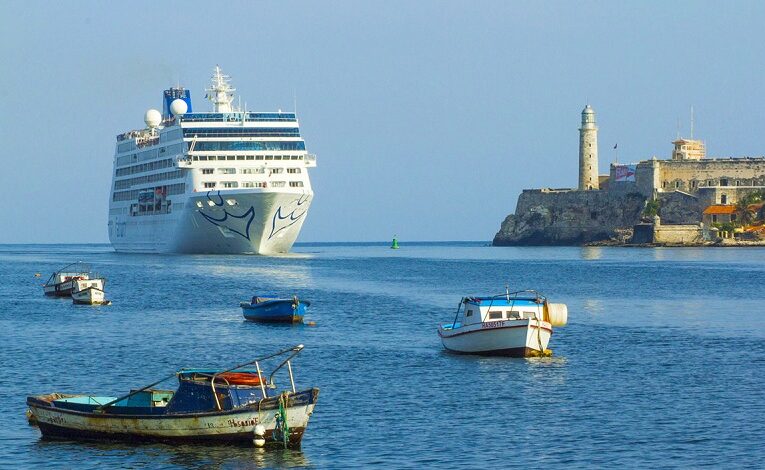 Carnival planea operar otros siete cruceros en Cuba