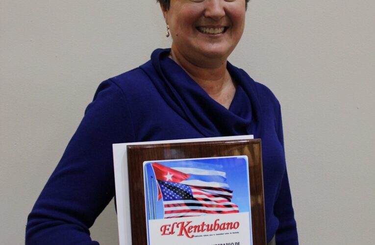 Locales: Haydee Canovas. Medicina, arte y ayuda comunitaria