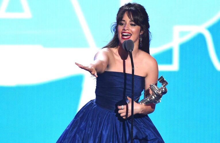 Camila Cabello consigue dos Premios MTV en una polémica gala