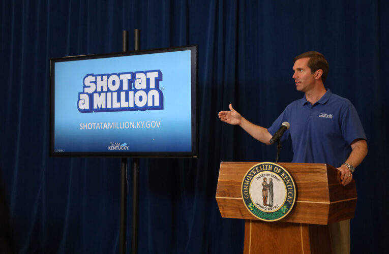 Kentucky lanza el sorteo de incentivo de la vacuna “Shot at a Million”.