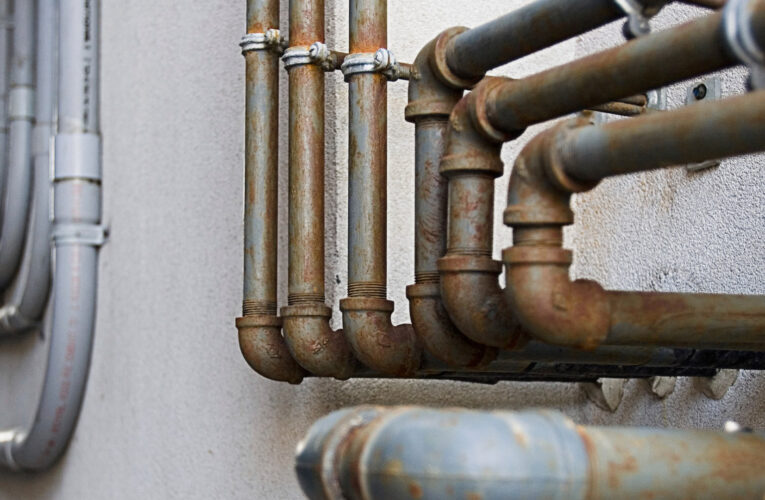 $ 610,000 en fondos federales para infraestructura de agua en Earlington creará 20 empleos.