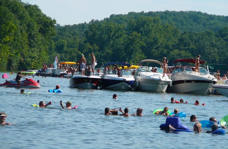 A medida que se acerca el verano, se avecina la escasez de barcos y vehículos recreativos