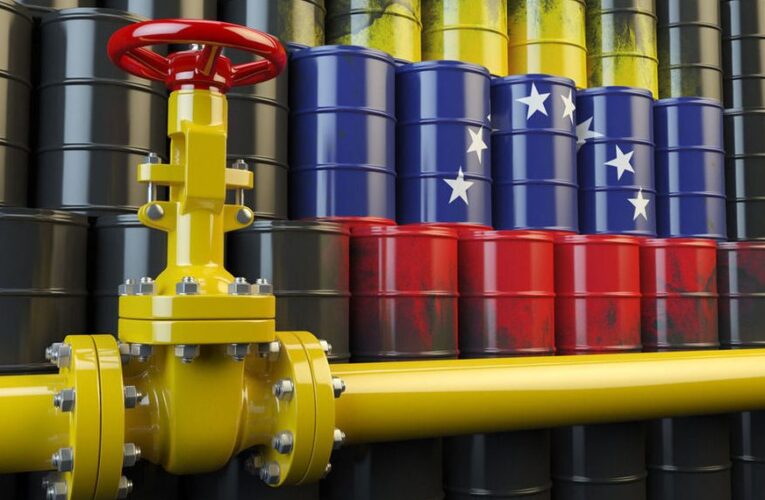 Venezuela: El país con las mayores reservas de petróleo en el mundo no tiene gasolina