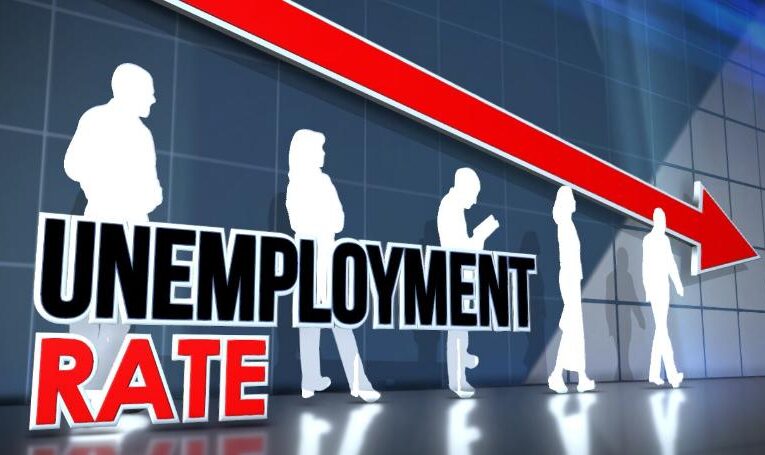 La contratación en el sector hotelero empuja la tasa de desempleo de Kentucky a un 4,5% en mayo.
