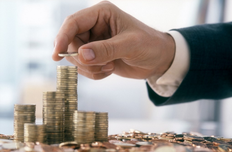 El primer mes del año fiscal termina con una nota positiva.