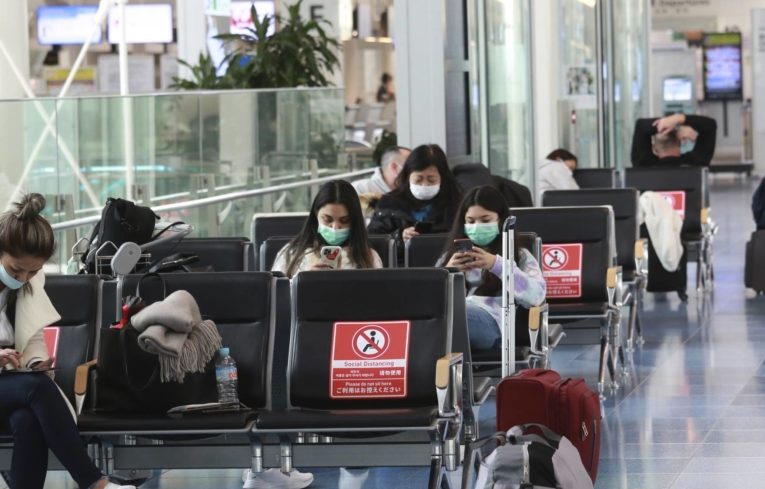 La variante Omicron puede haber llegado a Europa antes de lo que se pensaba.