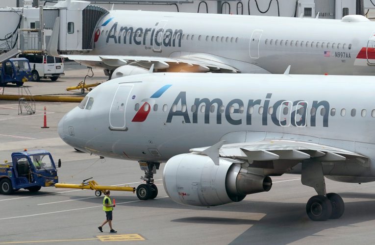 American Airlines anuncia vuelo sin escalas de Louisville a Boston.