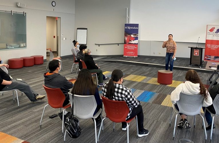 Evento comunitario: Aplicando para becas universitarias/ scholarships