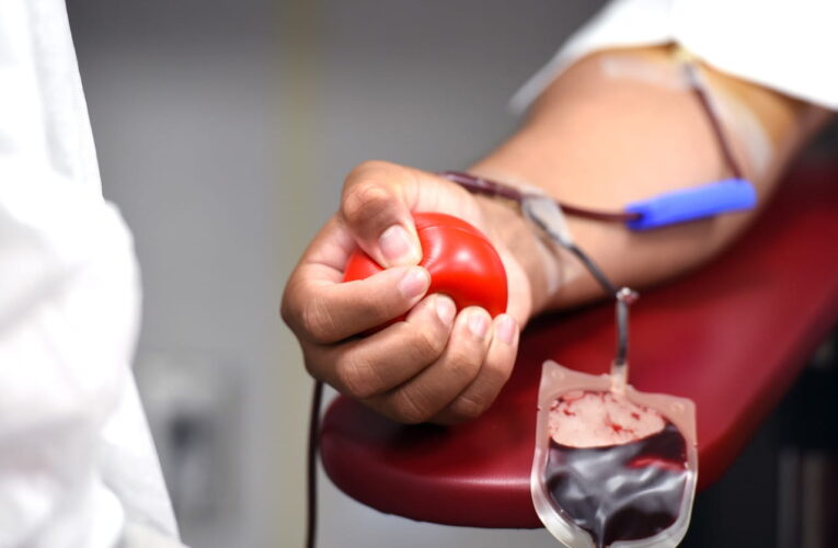 Ayude a salvar vidas en el Mes Nacional del Donante de Sangre