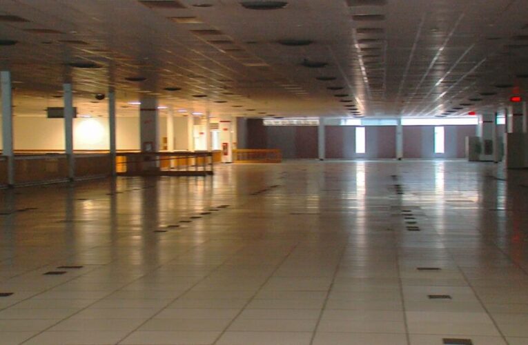 O’Rourke Wrecking para demoler el sitio del IRS de Covington.