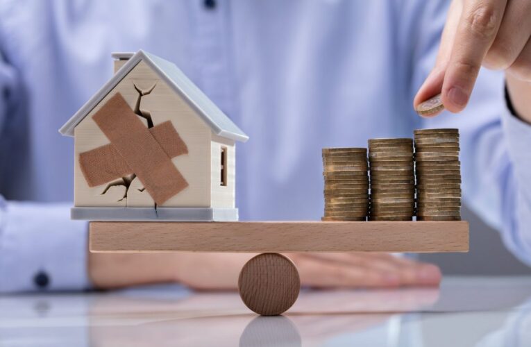El 77 % de los compradores de vivienda enfrentan costos de reparación inesperados en el primer año de propiedad