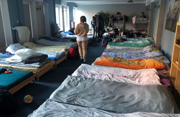 Respondiendo a la llamada: Ky. Disaster Relief desplegará equipos en Polonia.