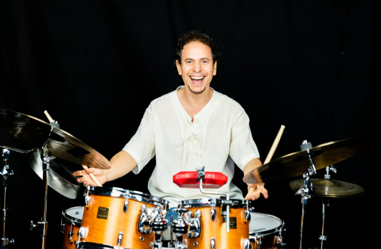 Dafnis Prieto, un genio de la percusión visita la Villa de Louis