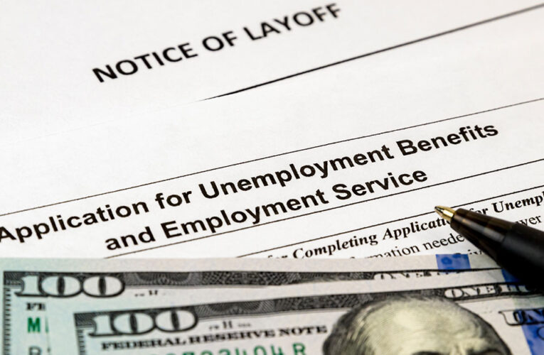 El resultado final: Proyecto de ley para reducir los impuestos de UI del empleador se dirige al gobernador.