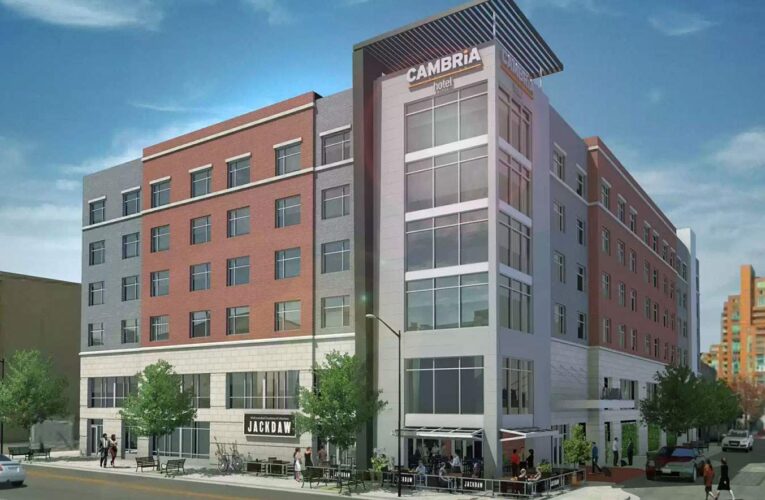 Cambria abre hotel en el centro de Louisville cerca de Whiskey Row.
