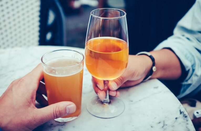 Columna de salud: Beber uno puede ser saludable, pero ¿cuándo es demasiado?