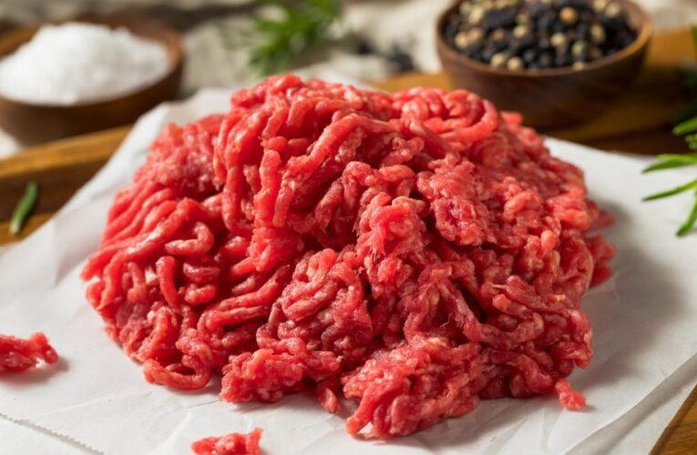 Retiran 120,000 libras de carne de res por preocupaciones de E.coli.