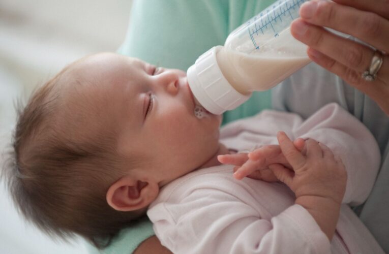 AG advierte sobre estafas de fórmula para bebés