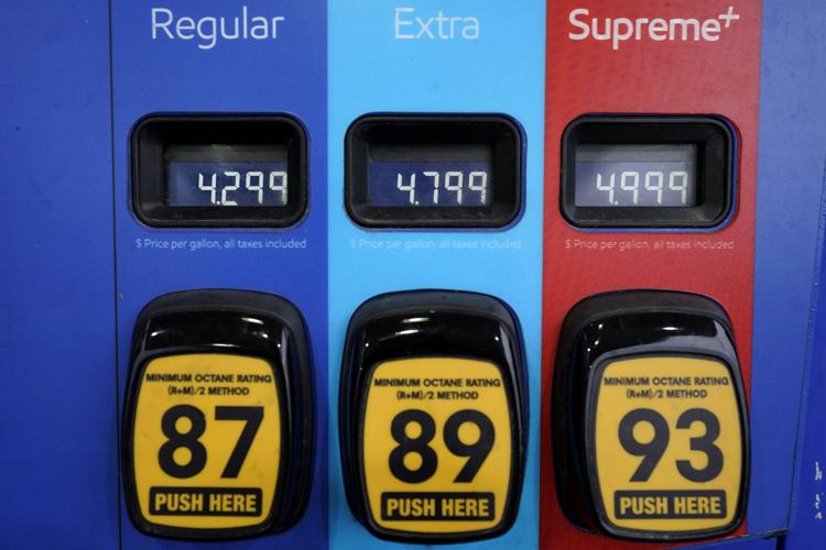 Los republicanos de Indiana no muestran signos de frenar el aumento de los impuestos estatales a la gasolina