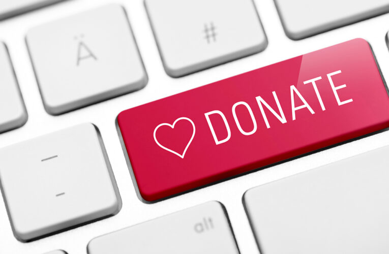 Donaciones benéficas en EEUU baten récord en 2021