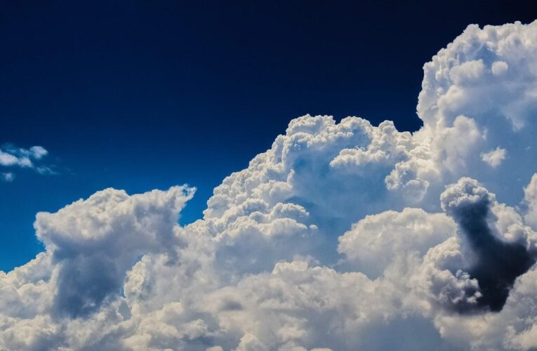 PRONÓSTICO: Frente frío aumenta probabilidad de lluvia hoy