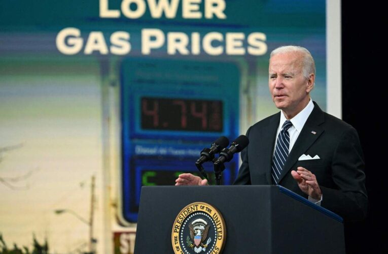 Biden pide suspensión de 3 meses de impuestos a gasolina y diésel