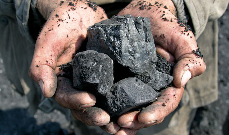 Las comunidades de carbón de Ky. reciben $ 13 millones para el crecimiento del empleo, la expansión industrial