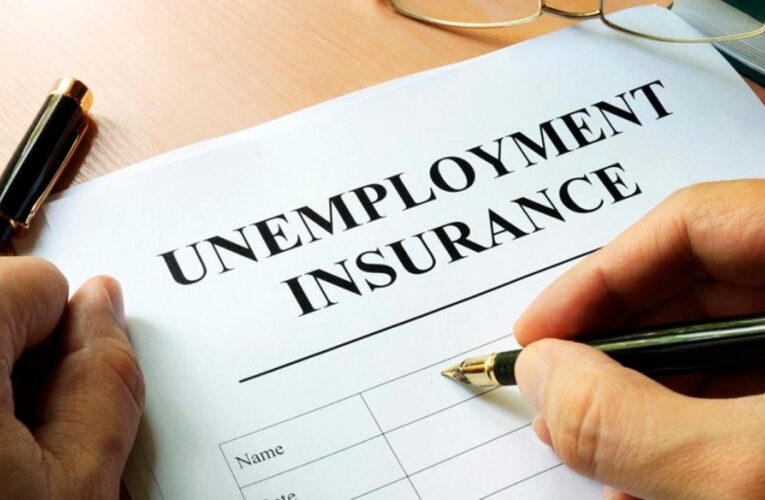 Caen levemente pedidos de ayuda por desempleo en EEUU