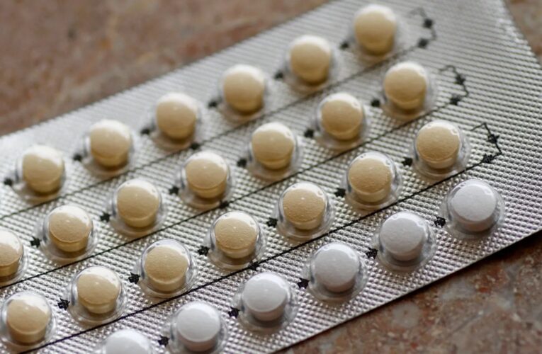 ¿Control de la natalidad de venta libre? Fabricante de medicamentos busca la aprobación de la FDA