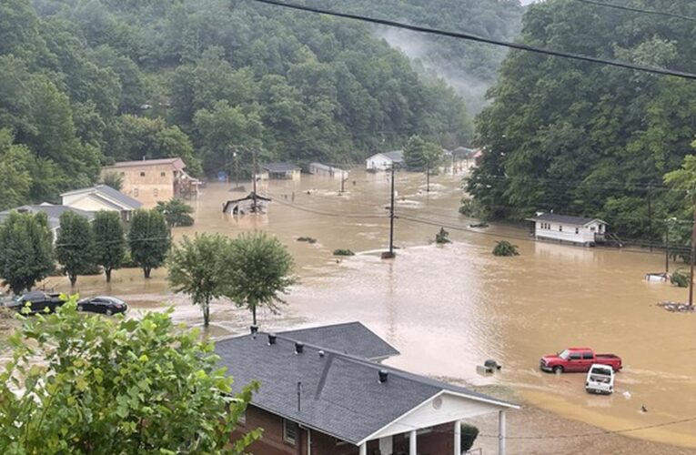 Aumenta el número de muertos por inundaciones en el este de Kentucky