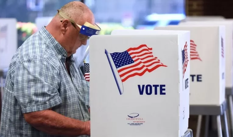 Expertos sugieren a Georgia reemplazar máquinas de votación