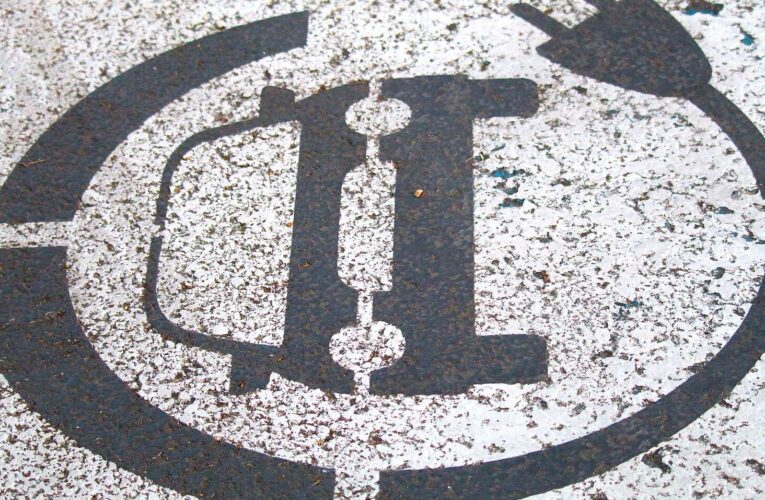 Comienza la construcción de una nueva instalación de baterías para vehículos eléctricos en Hopkinsville