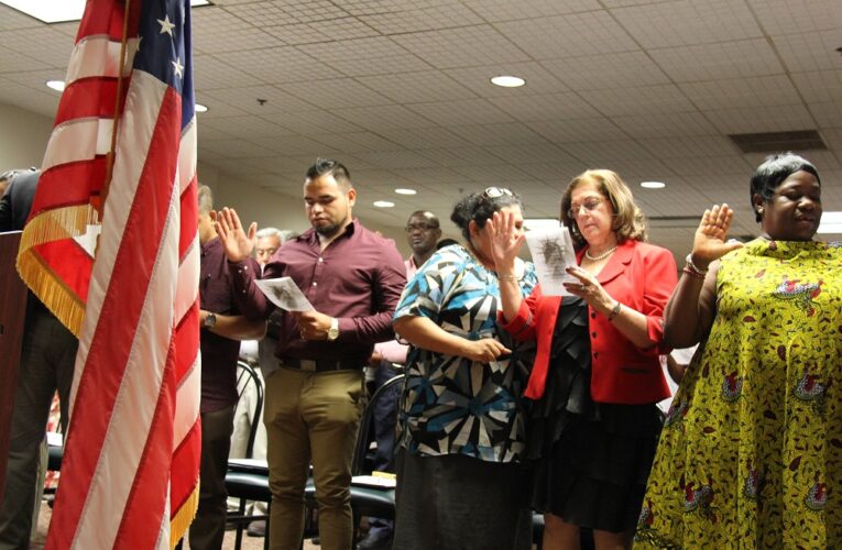 Cuba entre los cuatro países con más ciudadanos naturalizados en EEUU en 2022