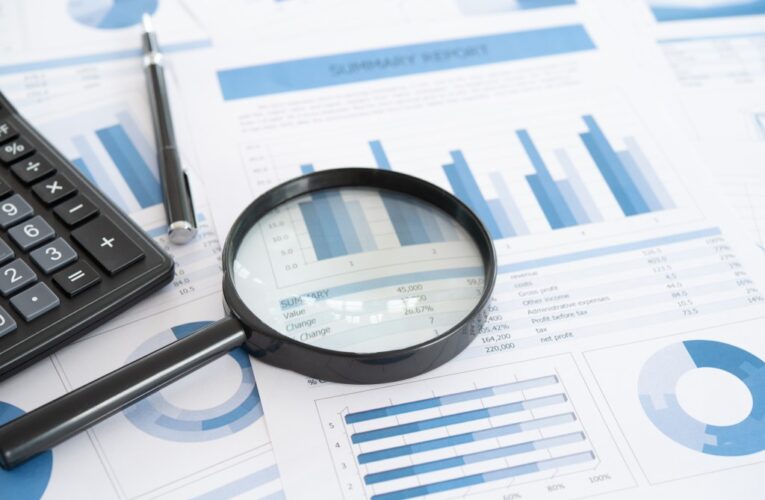 Nuevo informe explica los entresijos de la ley para reducir los impuestos sobre la renta en Kentucky