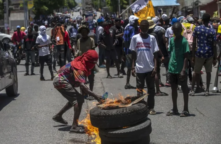 EEUU anuncia prórroga y expansión del TPS para haitianos