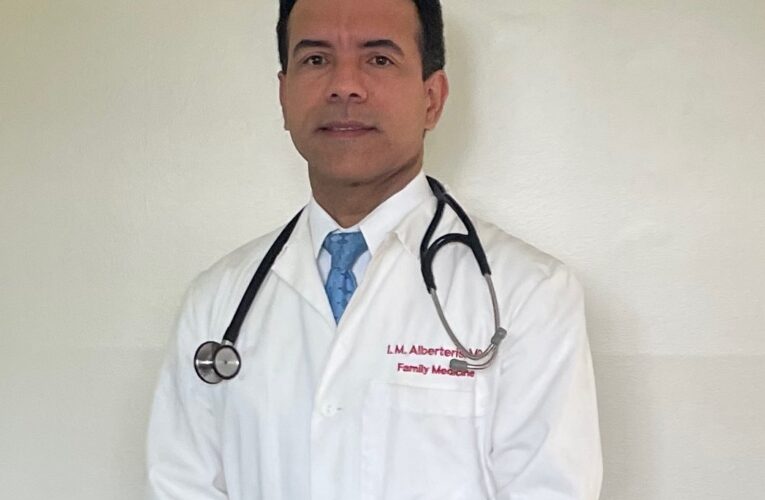 Doctor Iosbani Alberteris: Consagración, perseverancia y sacrificio