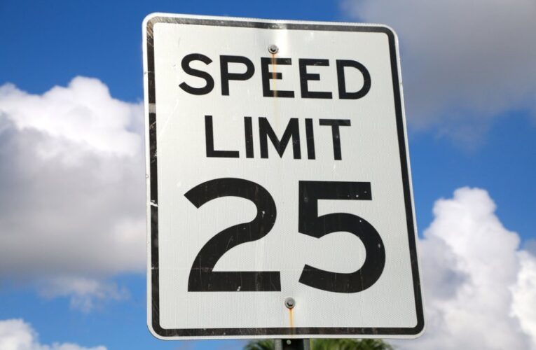 Los límites de velocidad podrían reducirse en estas carreteras de Louisville