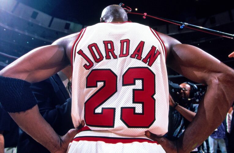 Michael Jordan, considerado el mejor deportista de la historia