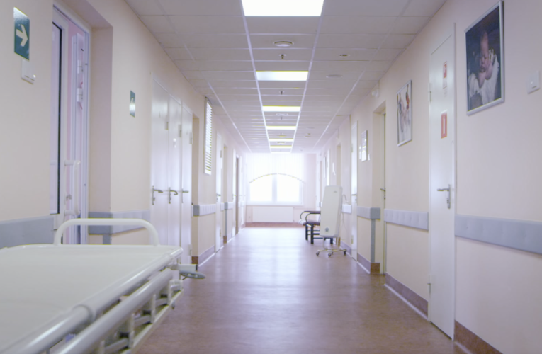 Proyecto de ley presentado tiene como objetivo ayudar a aliviar la escasez de trabajadores de la salud en Kentucky