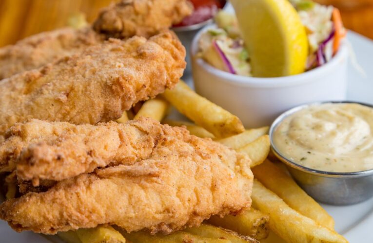 La temporada de frituras de pescado en Louisville ha regresado; aquí es donde ir