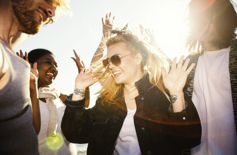 NuLu Bock Fest trae carreras de cabras, cerveza, salchichas, música y más este fin de semana