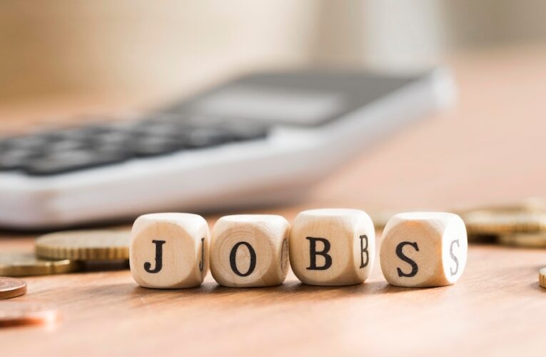 UK organizará feria de empleo el 13 de mayo