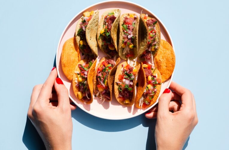 Taco Luchador en el lugar de mudanza de Jeffersontown; restaurante debutando nuevos elementos de menú