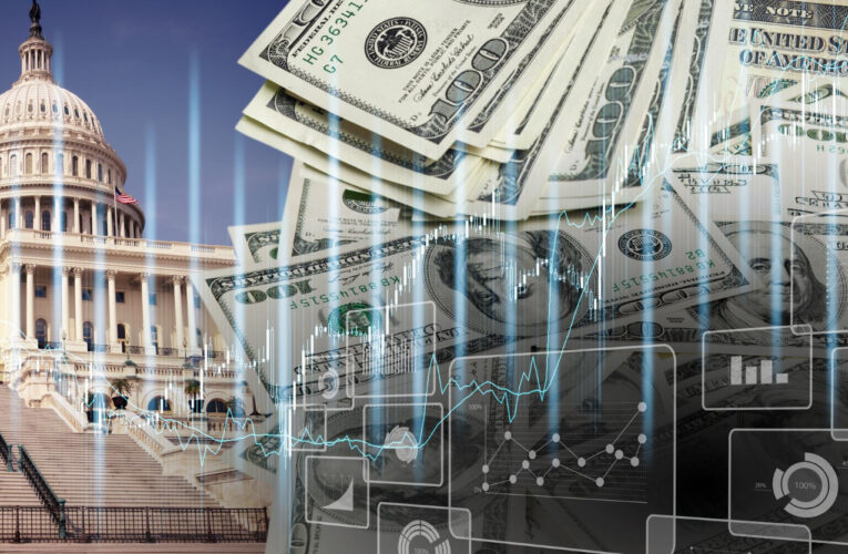 El déficit presupuestario del Gobierno alcanzó los 1,2 billones de dólares en los últimos ocho meses