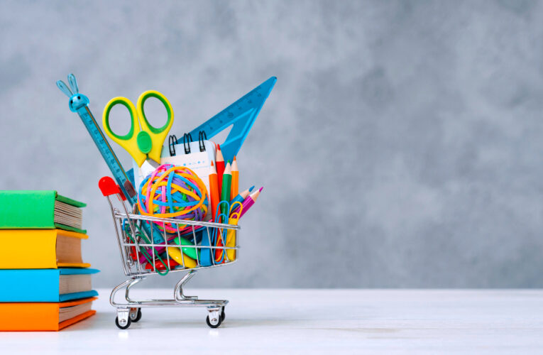 Récord: el gasto en las compras de artículos escolares se dispara a $41.500 millones en 2023