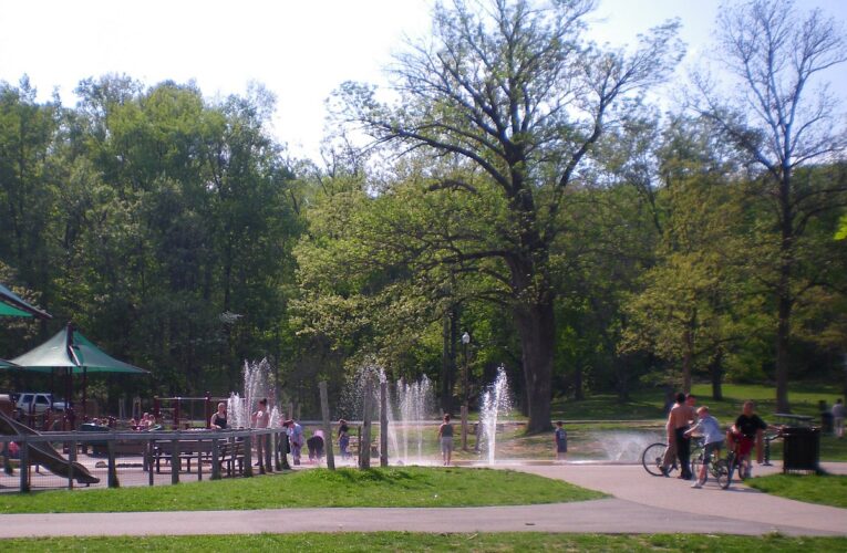 Iroquois Park agrega nuevas canchas de tenis, pickleball y fútbol sala