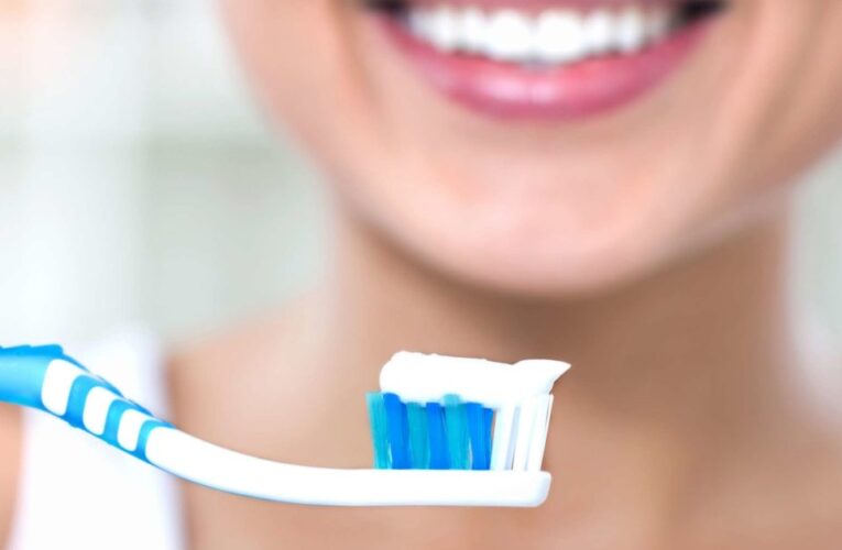 Una buena higiene bucal es especialmente importante durante las vacaciones