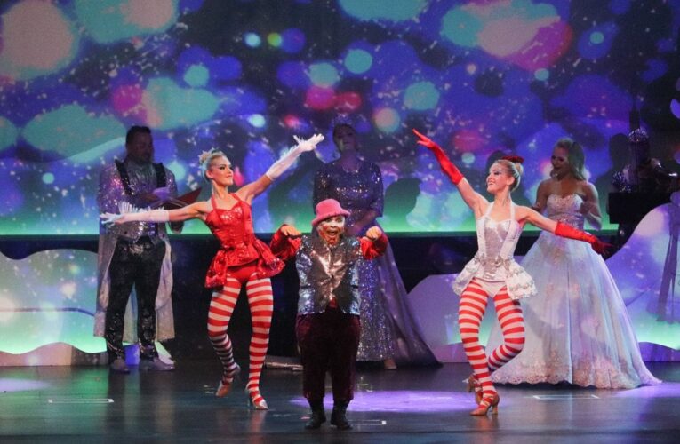 Cirque Musica Holiday Wonderland llega a The Palace solo por una noche