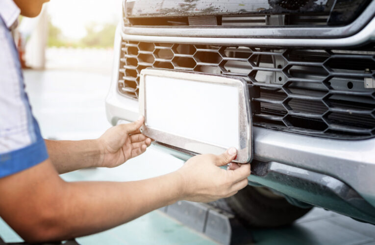 Los conductores de Kentucky deberán conservar su matrícula después de vender o intercambiar automóviles en 2024